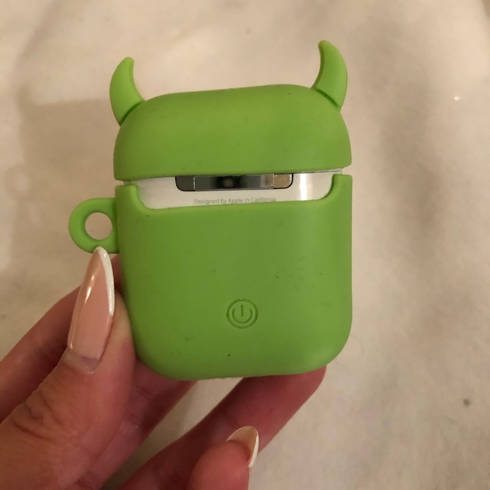 AirPod 1 case - Picture 4 of 4